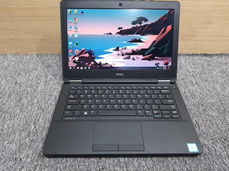 Laptop Dell Latitude E5270 